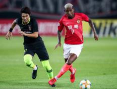 赛前速览：亚冠四强战利物浦对阵达拉斯独行侠，三大看点值得期待的简单介绍