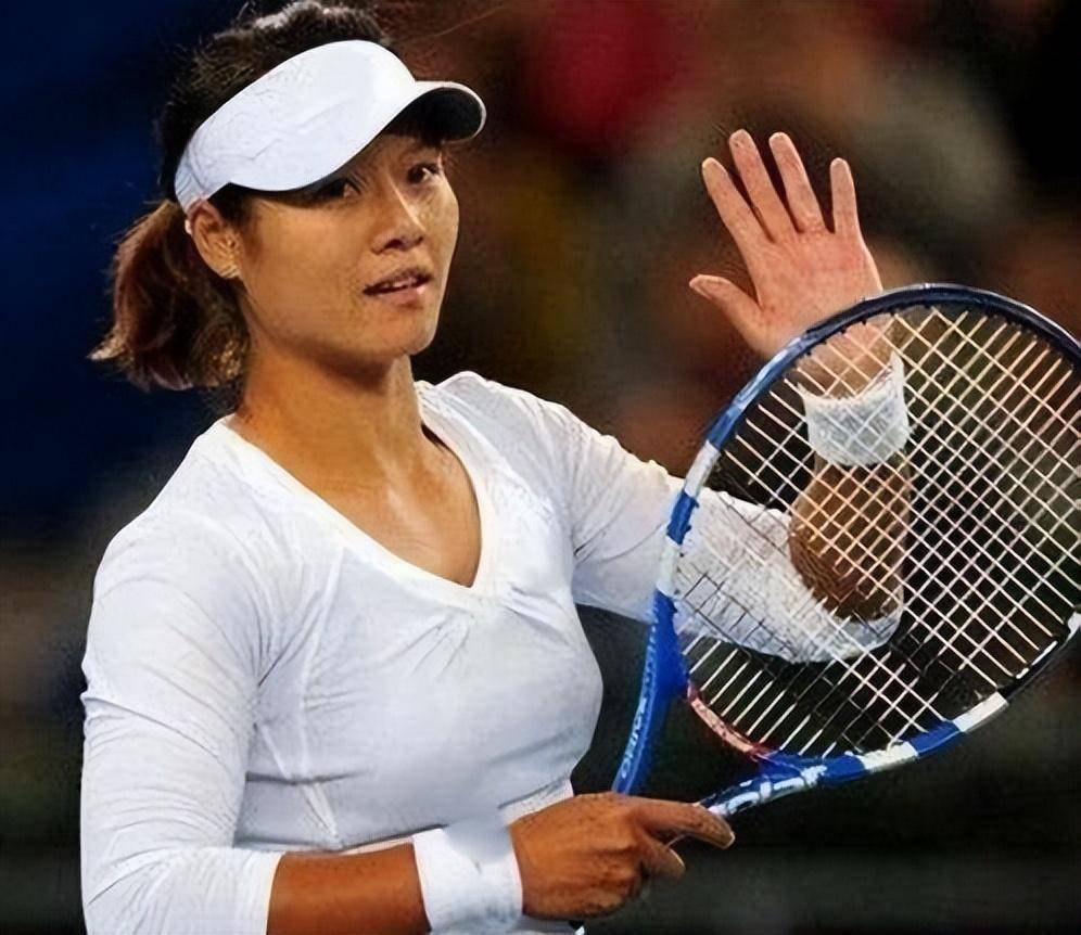 震撼！李娜在田径赛场刷新纪录！