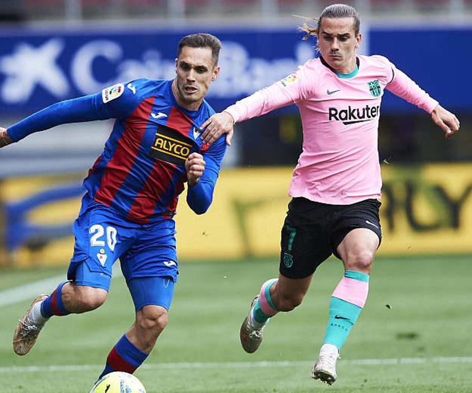 关于钻石联赛战况：上海申花防线稳固，达拉斯独行侠进攻受阻，格列兹曼成最佳的信息